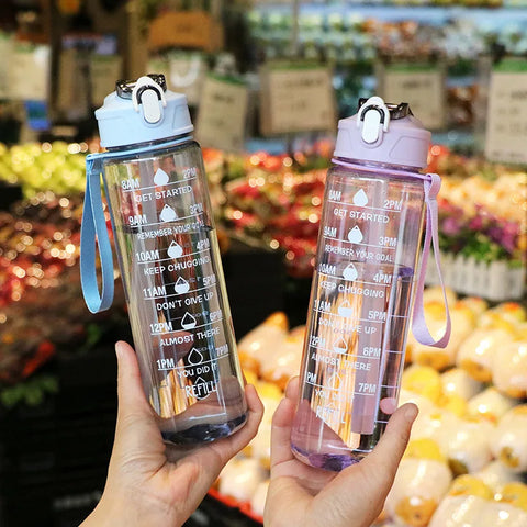 Botella con recordatorio para hidratación